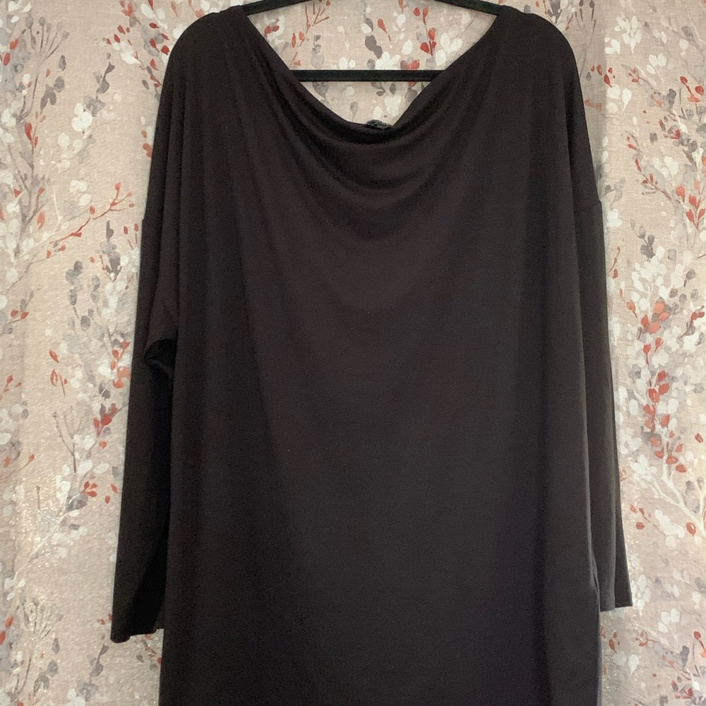 Forever 21 black tunic, NWOT, black!